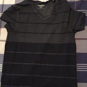 Black and gray striped t shirt